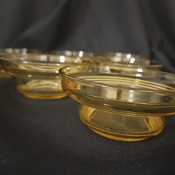 Fostoria Depression Glass Topaz Yellow Transparent Set 6 finger dessert bowls - Picture 3 of 10